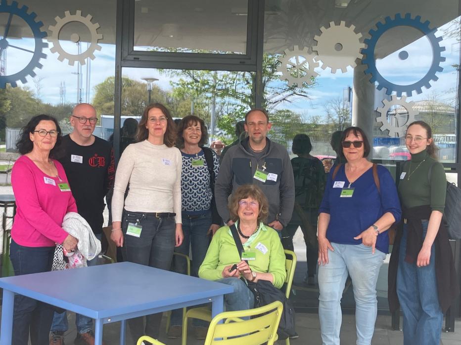 Gruppenbild im Forschungszentrum Jülich