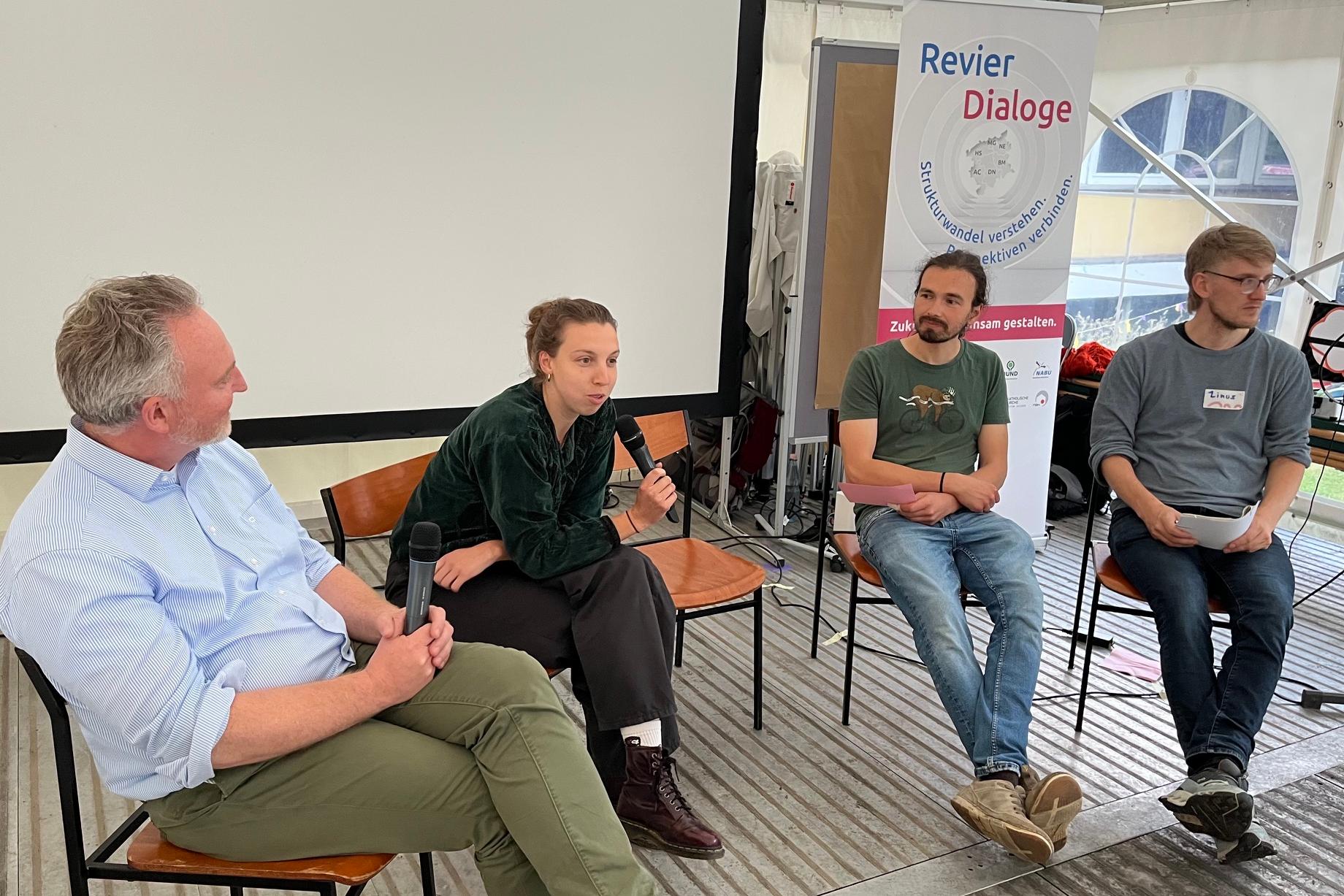 Fischbowldiskussion zu möglichen Ideen für denn Wettbewerb