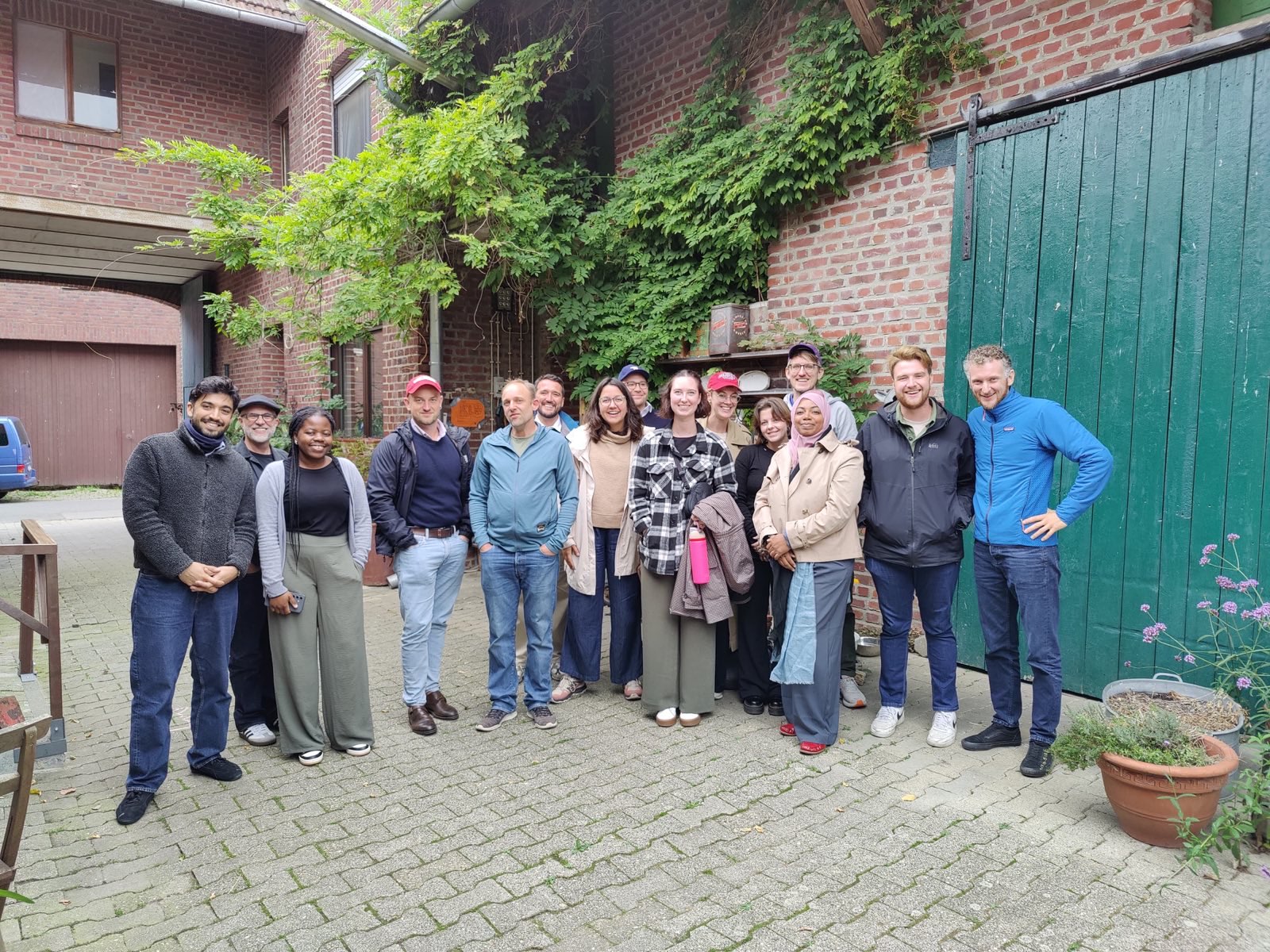 Gruppe 'Industrial Heartlands' im Cafe Nr 5